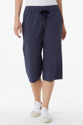 Gateway Wide Leg Capri Pants With Pockets